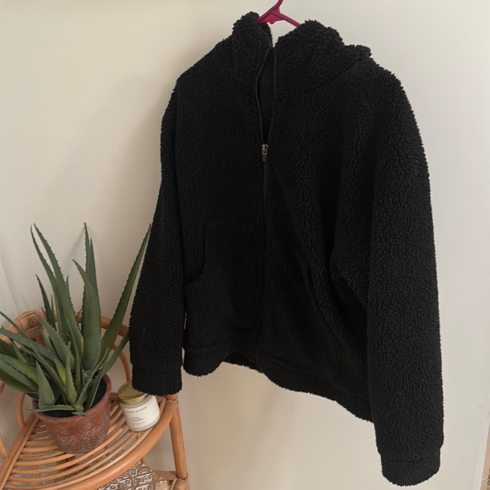 Semi-Cropped Sherpa Jacket with Hood
